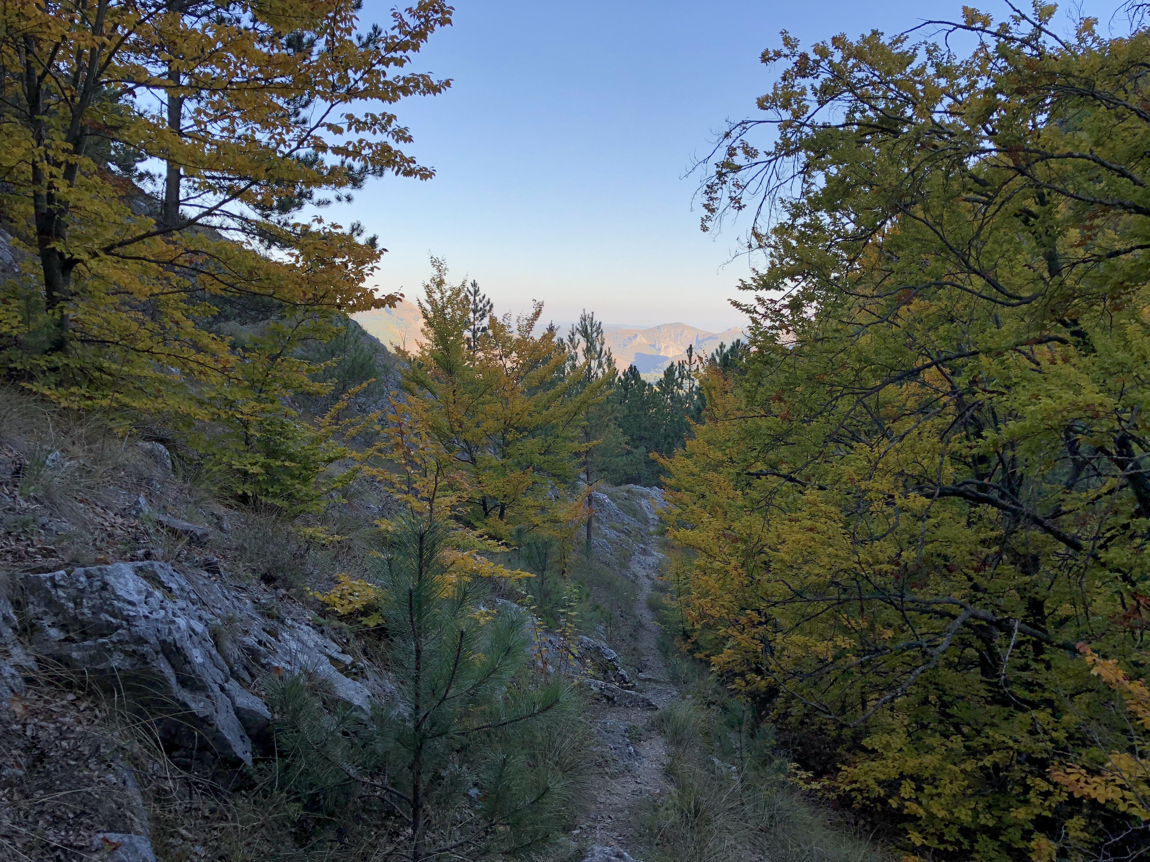 Cheile Aiudului în depărtare