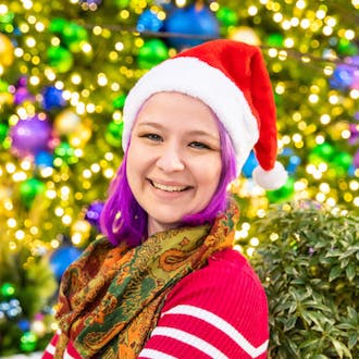 Hannah Pinkos, Cesium.