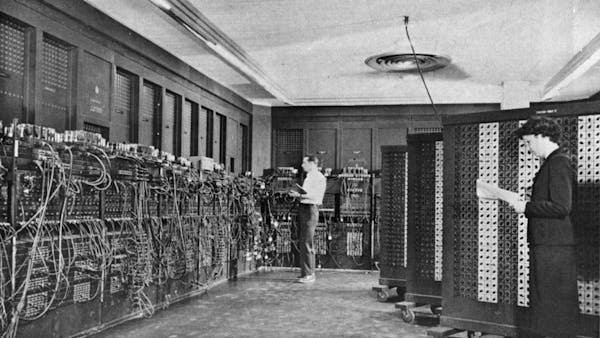 ENIAC in Philadelphia with Glen Beck and Betty Snyder
