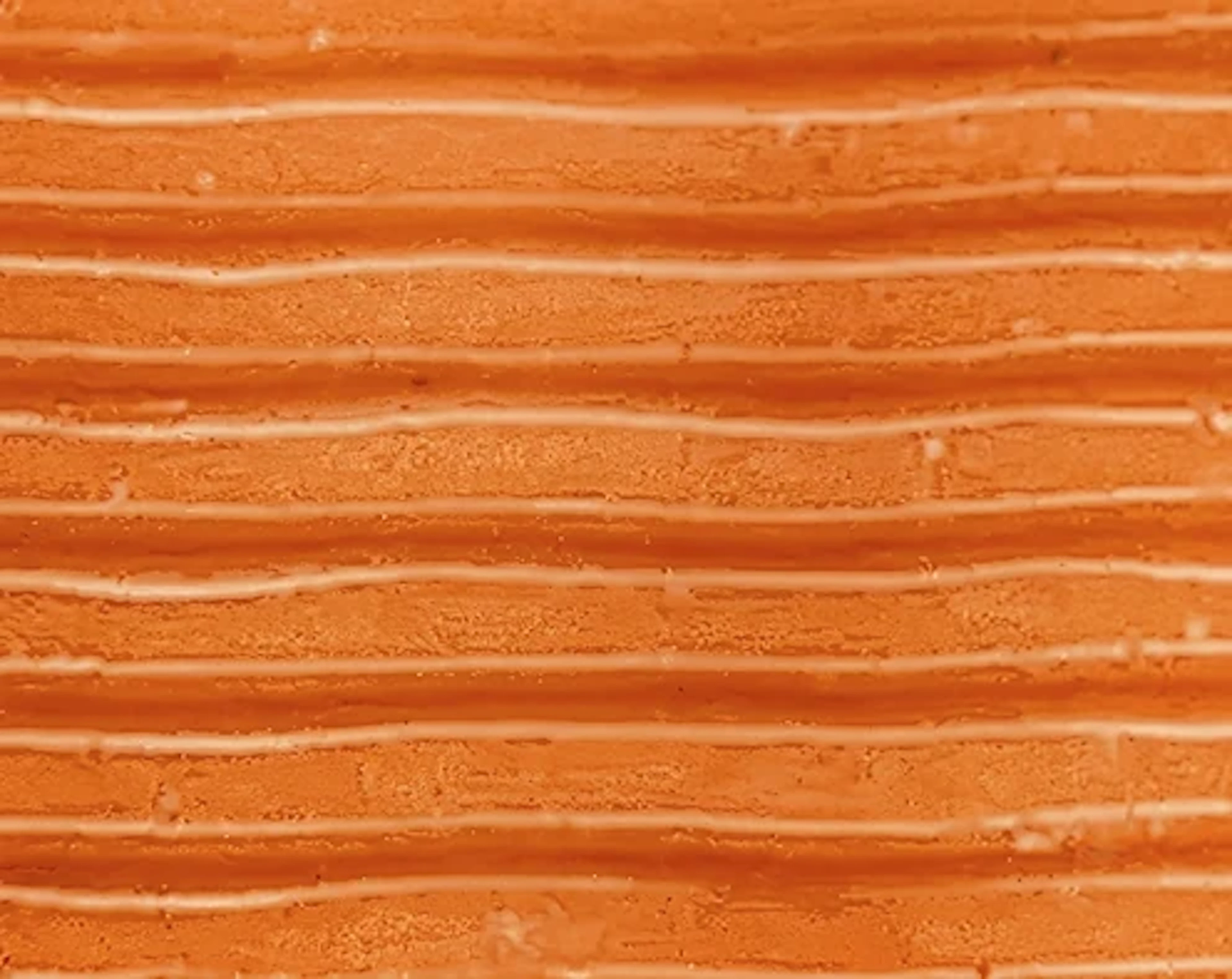 The same walls printed from actively dried filament — smooth, even layer lines