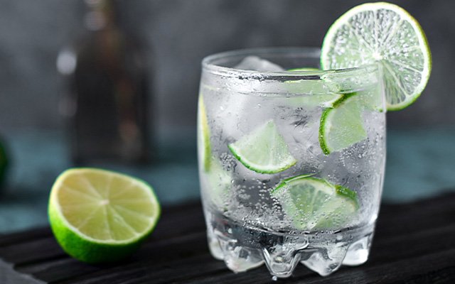 Gin and Viper Hard Seltzer serve suggestion