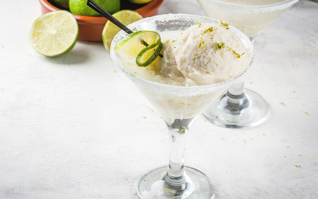 apple+pie+cocktail.png