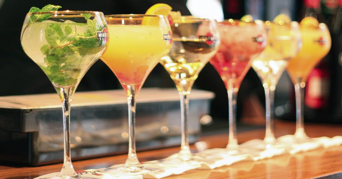 Cocktails+1200x628.jpg