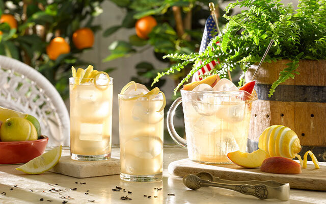 Craft+Gin+Club's+Peach+Gin+Iced+Tea.jpeg