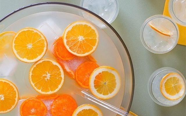 French 75 gin cocktail