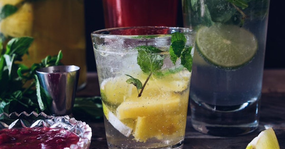 Cocktails to Drink on diet low calorie.png