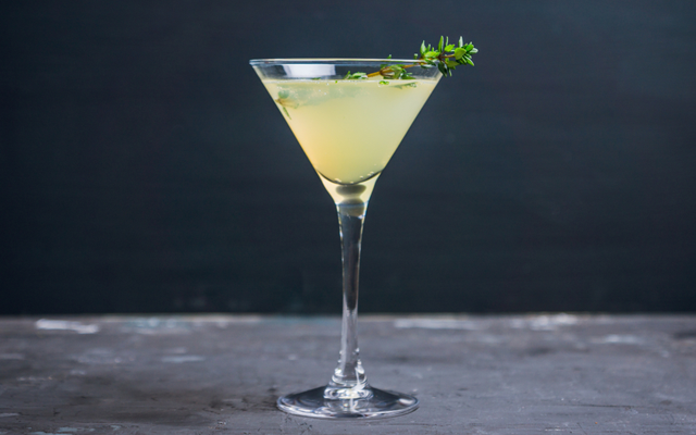 chamomile+gin+martini.png