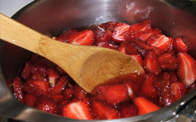 strawberry jelly and coulis
