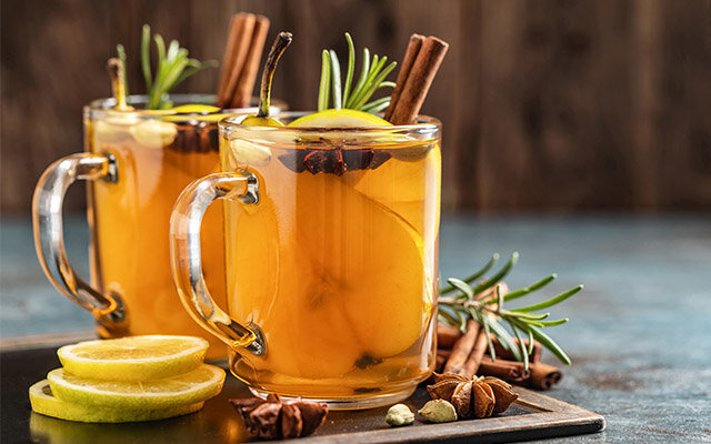 Hot Earl Grey & Gin Punch