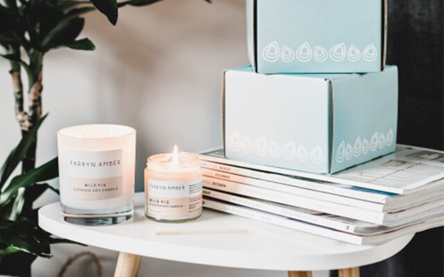 Iggy-box-scented-candle-subscription.jpg