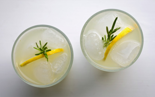 Gin lemonade drink rosemary lemon