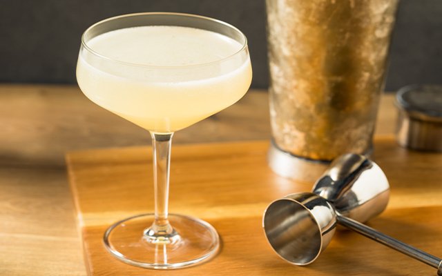Avallen Appletini