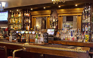 gin old bell inn bar pub