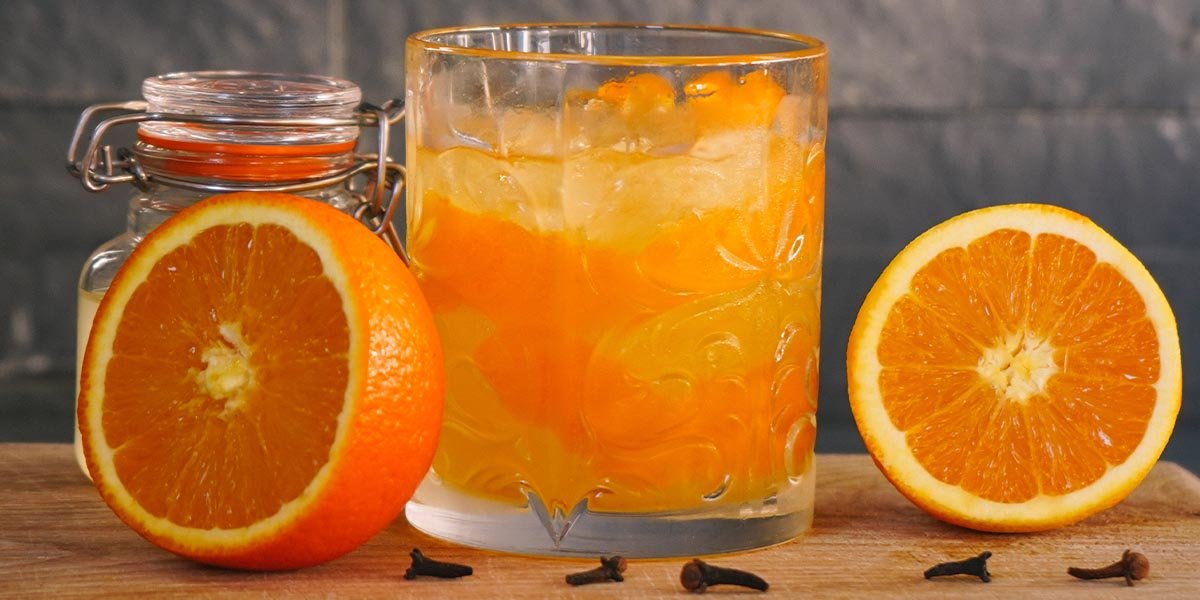 We are in love with this easypeasy fresh orange juice and gin cocktail