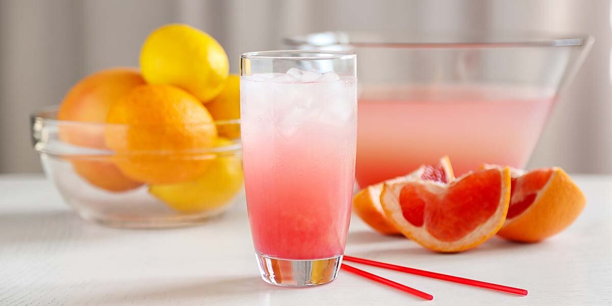 Is pink grapefruit & gin lemonade the most refreshing drink of the ...