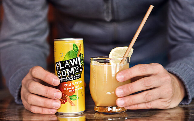 Flawesome! Straw