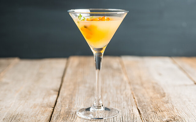 Apricot-gin-cocktail.jpg