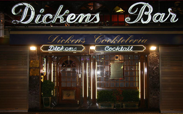 cocteleria dickens san sebastian gin bar