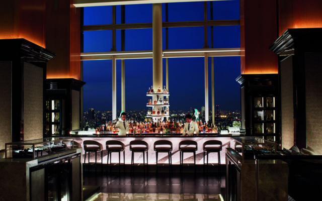 expensive cocktail bar drinks gin