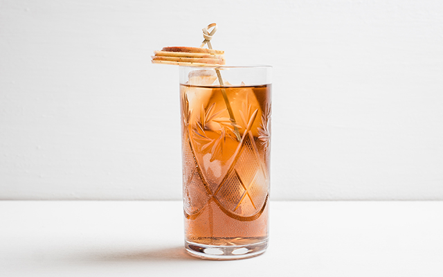forbidden-fruit-apple-gin-cocktail-highball.jpg