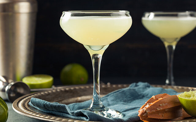 Gimlet cocktail