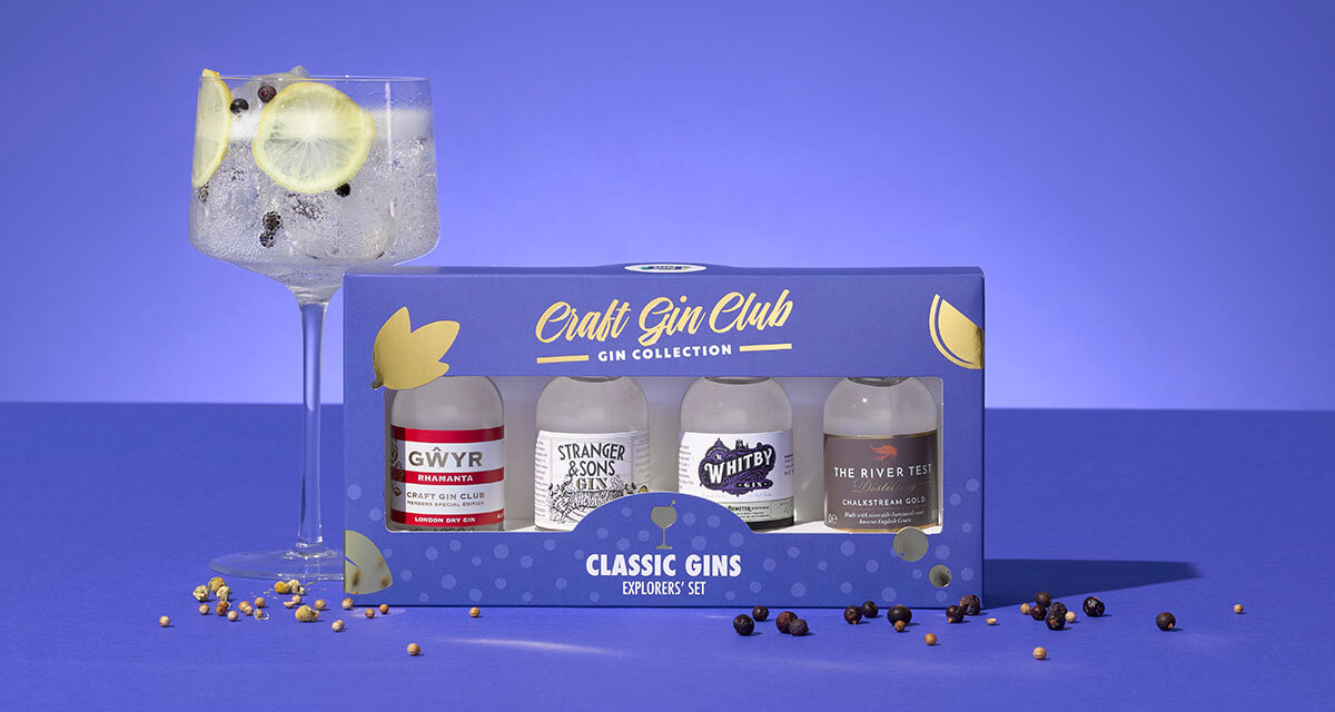 This miniature classic gin set makes the perfect gin gift! Craft Gin