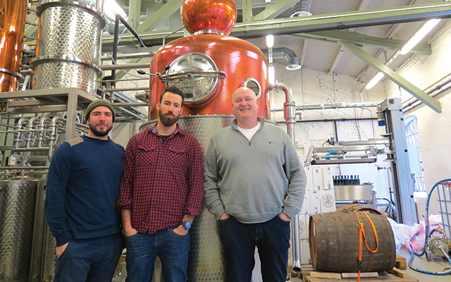 Vidda Torr Gin employees and founder in the vidda torr distillery