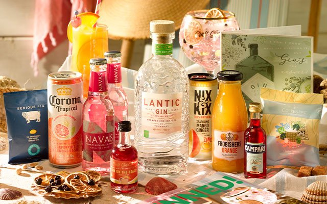 Craft Gin Club's August 2022 Gin of the Month box