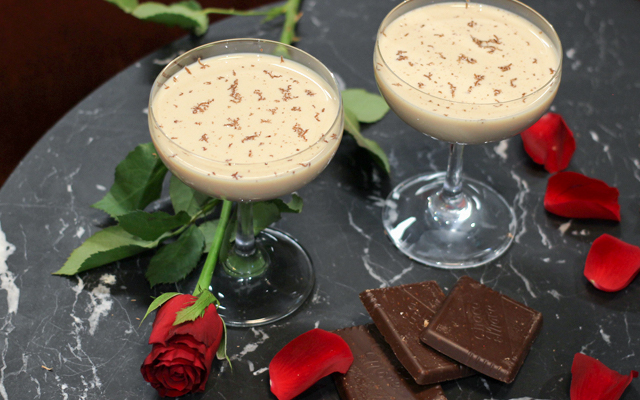 Bahlsen Great Western Flip Gin Cocktail Valentines Day