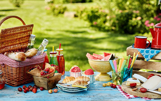 Picnic.jpg
