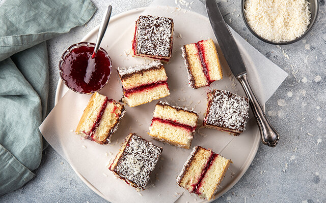 GIN LAMINGTONS.jpg