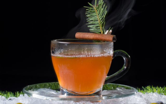 Glendalough gin hot toddy with cinnamon stick