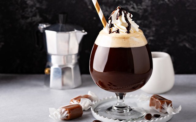 Irish Coffee recipe with chocolate, gin and amaretto