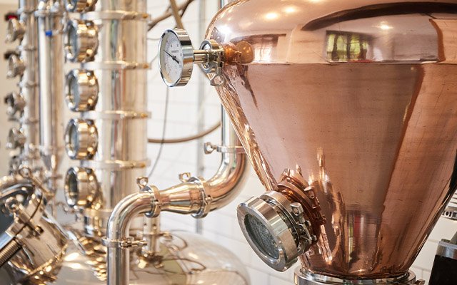 WhataHoot distillery