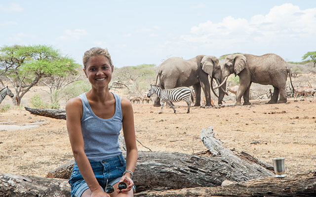 Tessa Gerlach Elephant Gin .jpg