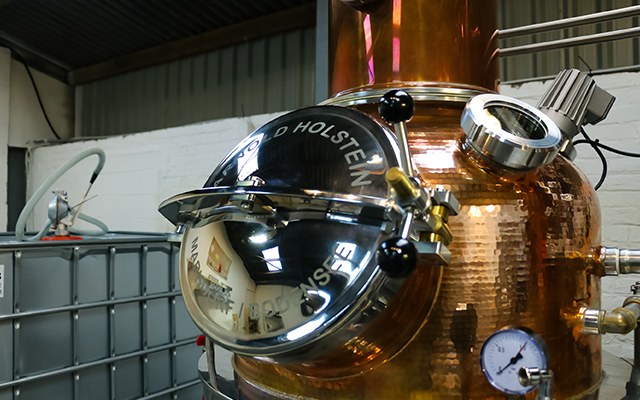 distilling gin how to.png