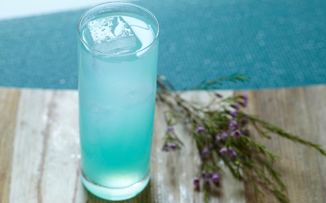 Blue+lagoon+cocktail+over+ice+fourth+of+july.png