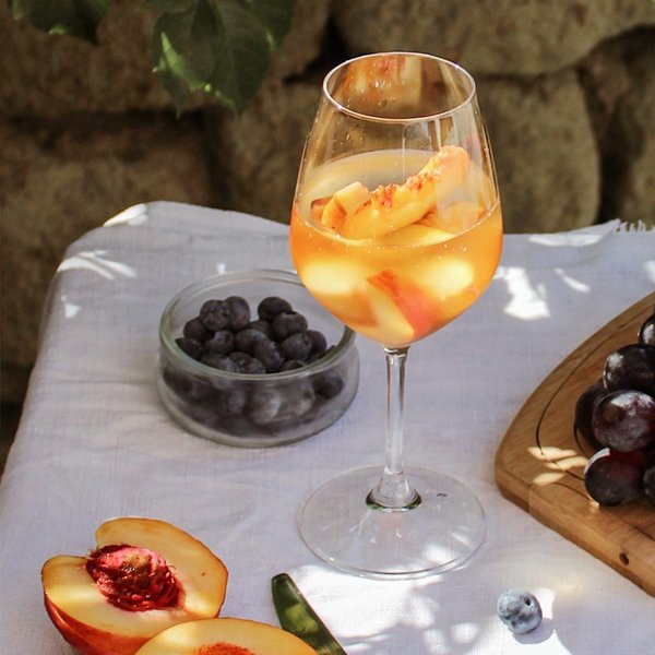 Peachy Keen Summer G&T