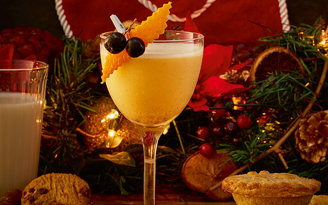 Mince Pie Gin Flip.png