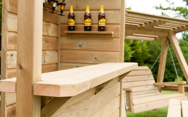 Garden+bar+for+home+close+up.png