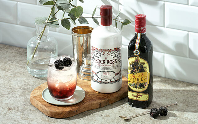 Try Craft Gin Club’s expert tasting team-recommended crème de mûre from our online shop >>