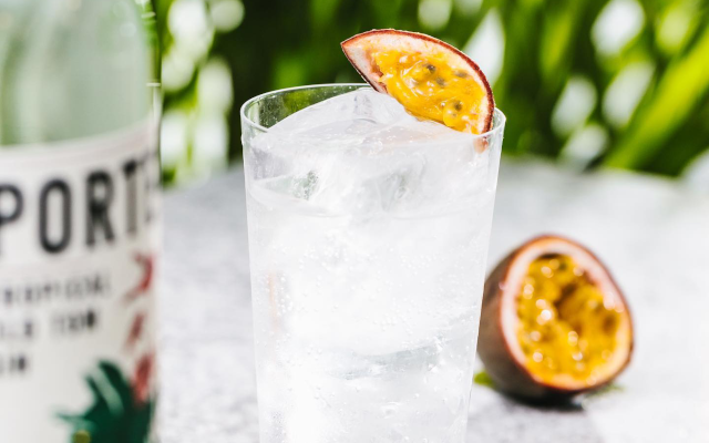 Porters Passion Fruit G and T.png