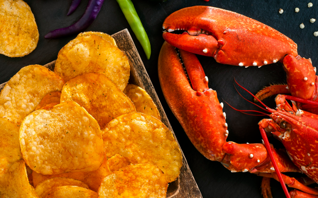 Burts Firecracker Lobster Chips Crisps