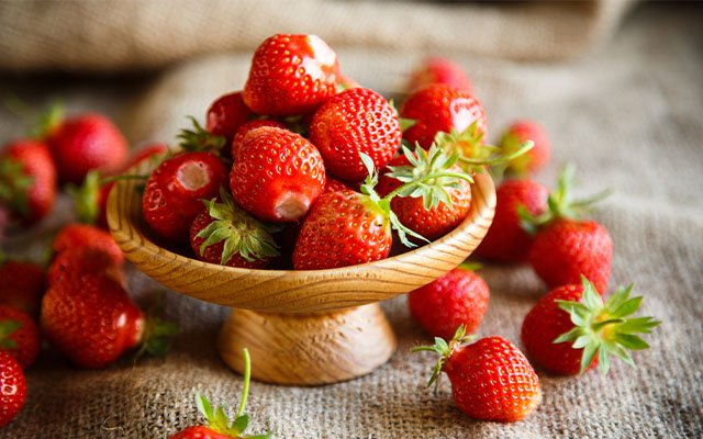 Eton Mess ingredients