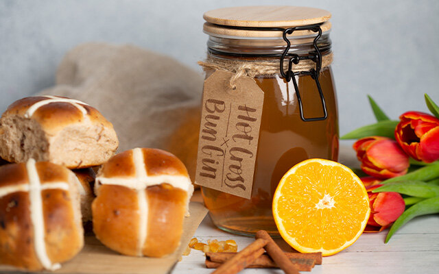Hot cross bun gin