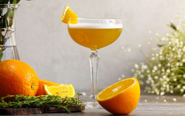 Mango Chutney Martini cocktail recipe.jpg