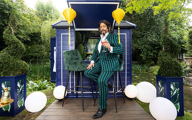 Win your own gin shed, designed by LAURENCE LLEWELYN-BOWEN.jpg