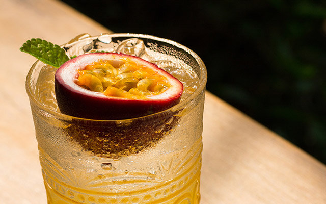 Passionfruit garnish 640.jpg