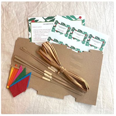 DIY Christmas crackers