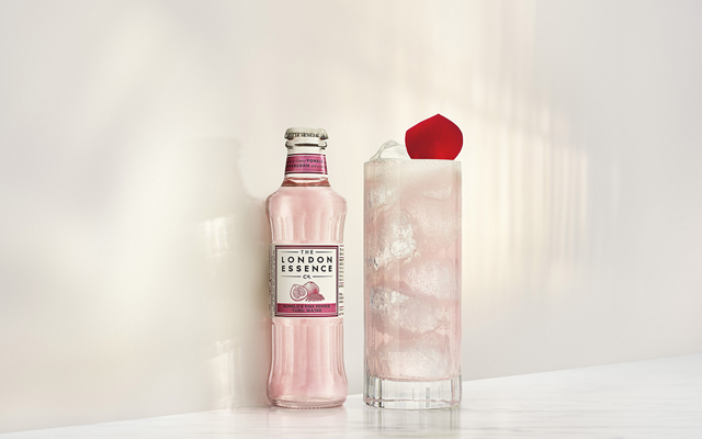 Low-calorie Cosmo cocktail recipe